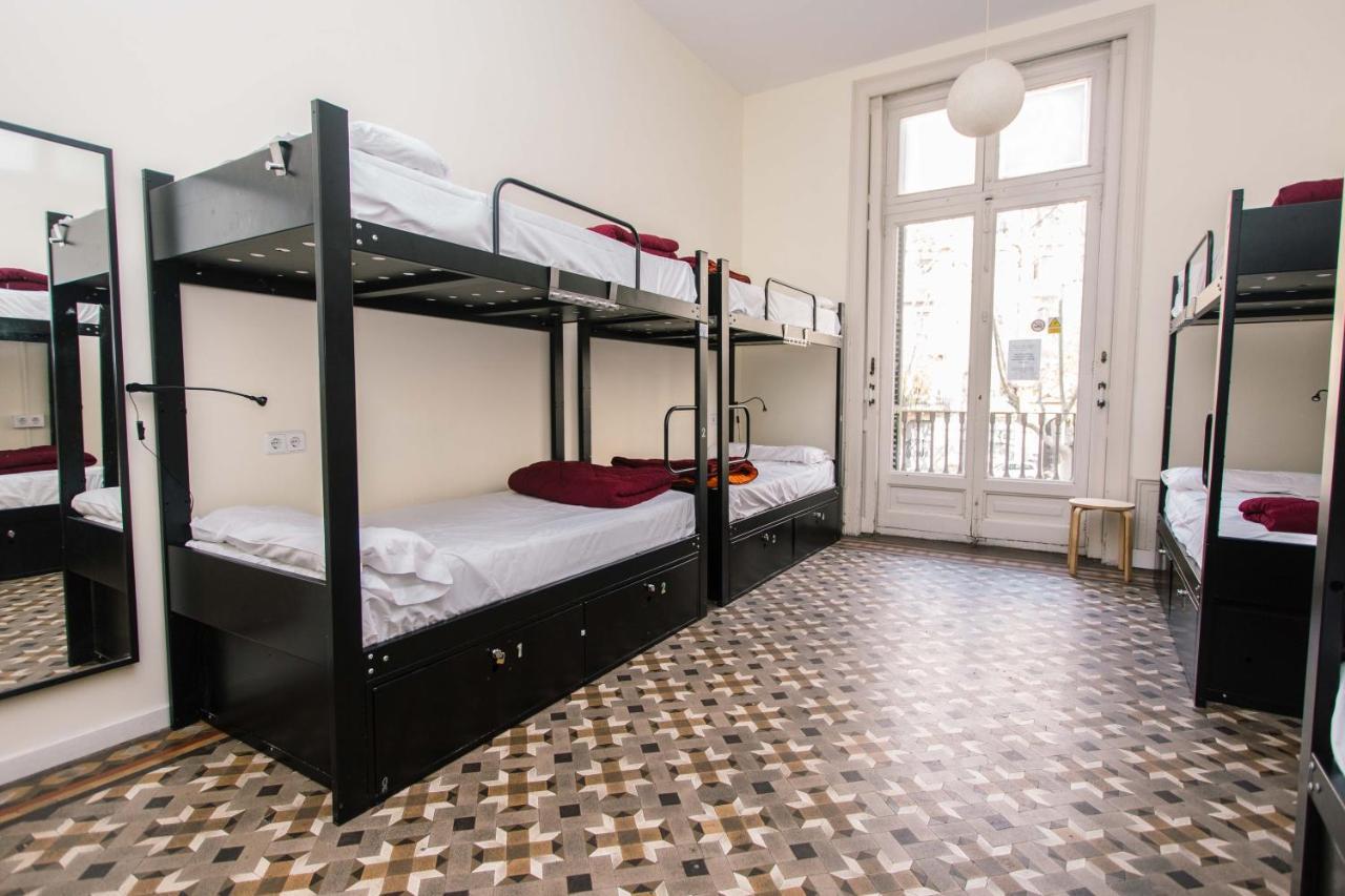 Single Bed 8-Bed Dormitory Room,1187232034:JPEG
